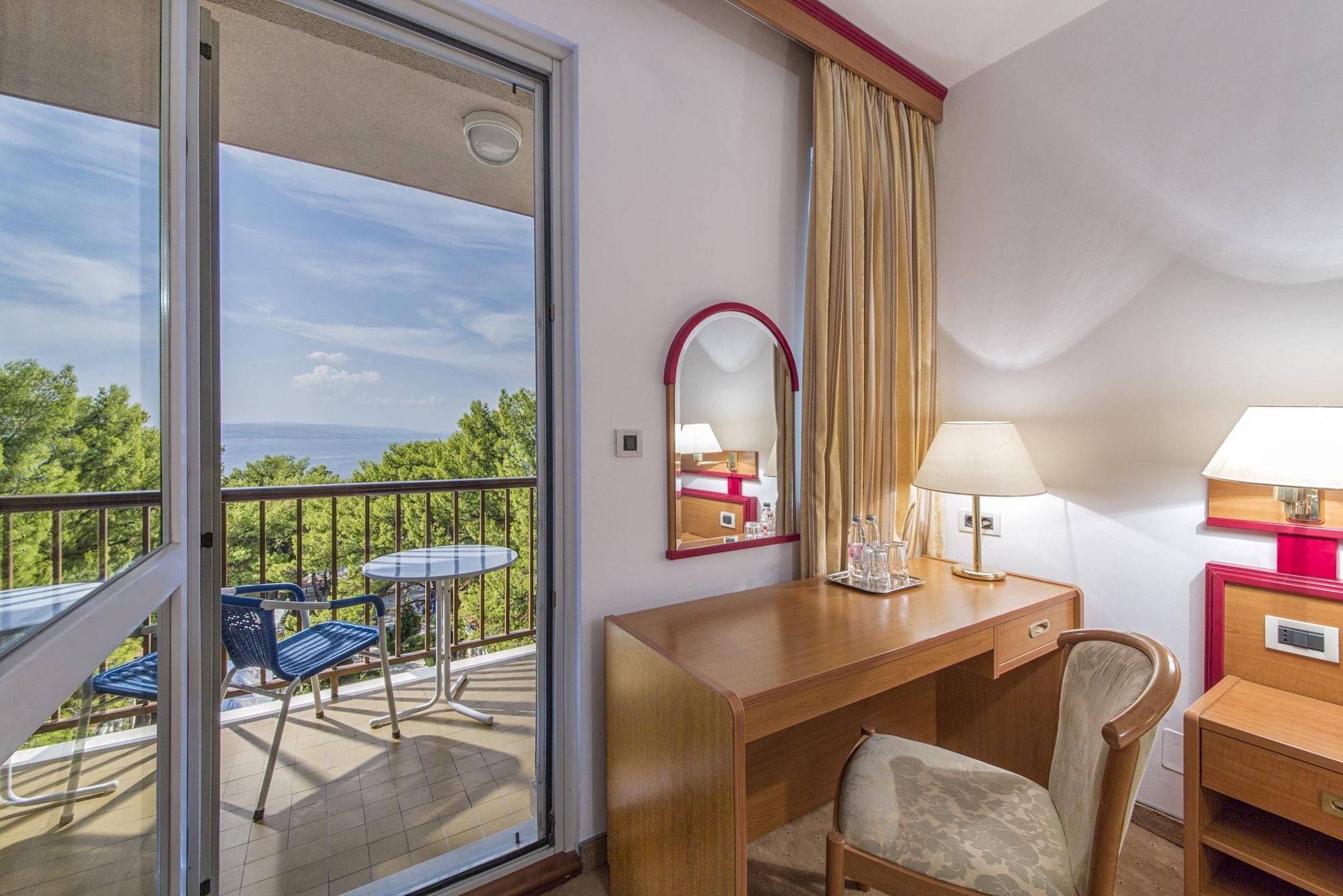 Horizont Hotel 4*